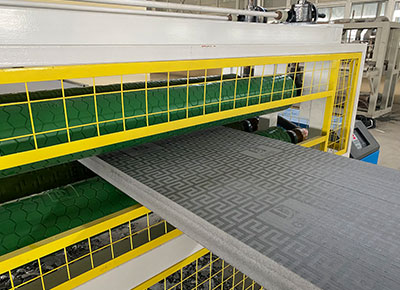 復合界面微孔板（GPIR）